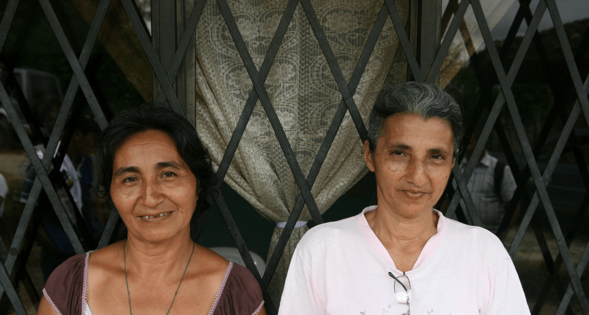 Colombia | Cafe Femenino | Cauca | Medium Roast - Tiny Footprint Coffee